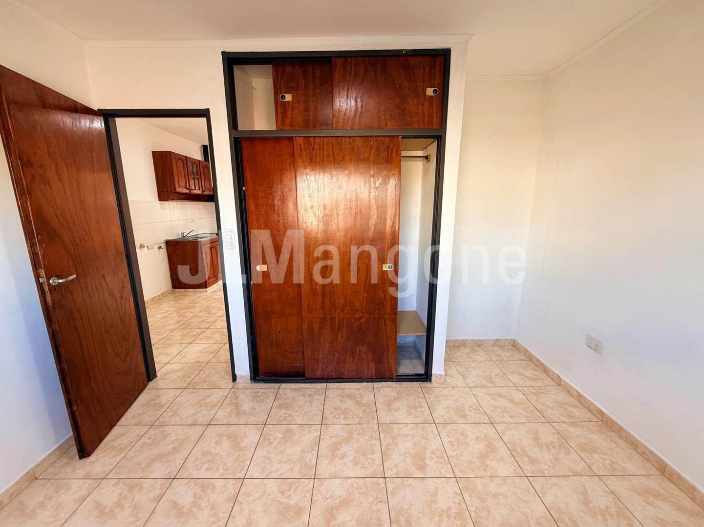 Depto Tipo Casa en Alquiler al Este