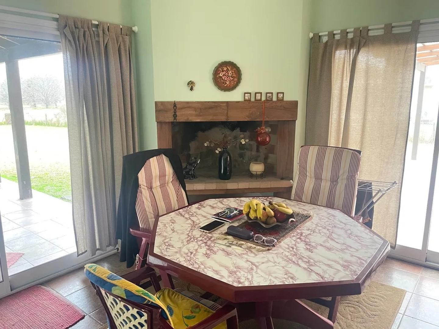 Hermosa Casa En Alquiler En El Nacional Club De Campo