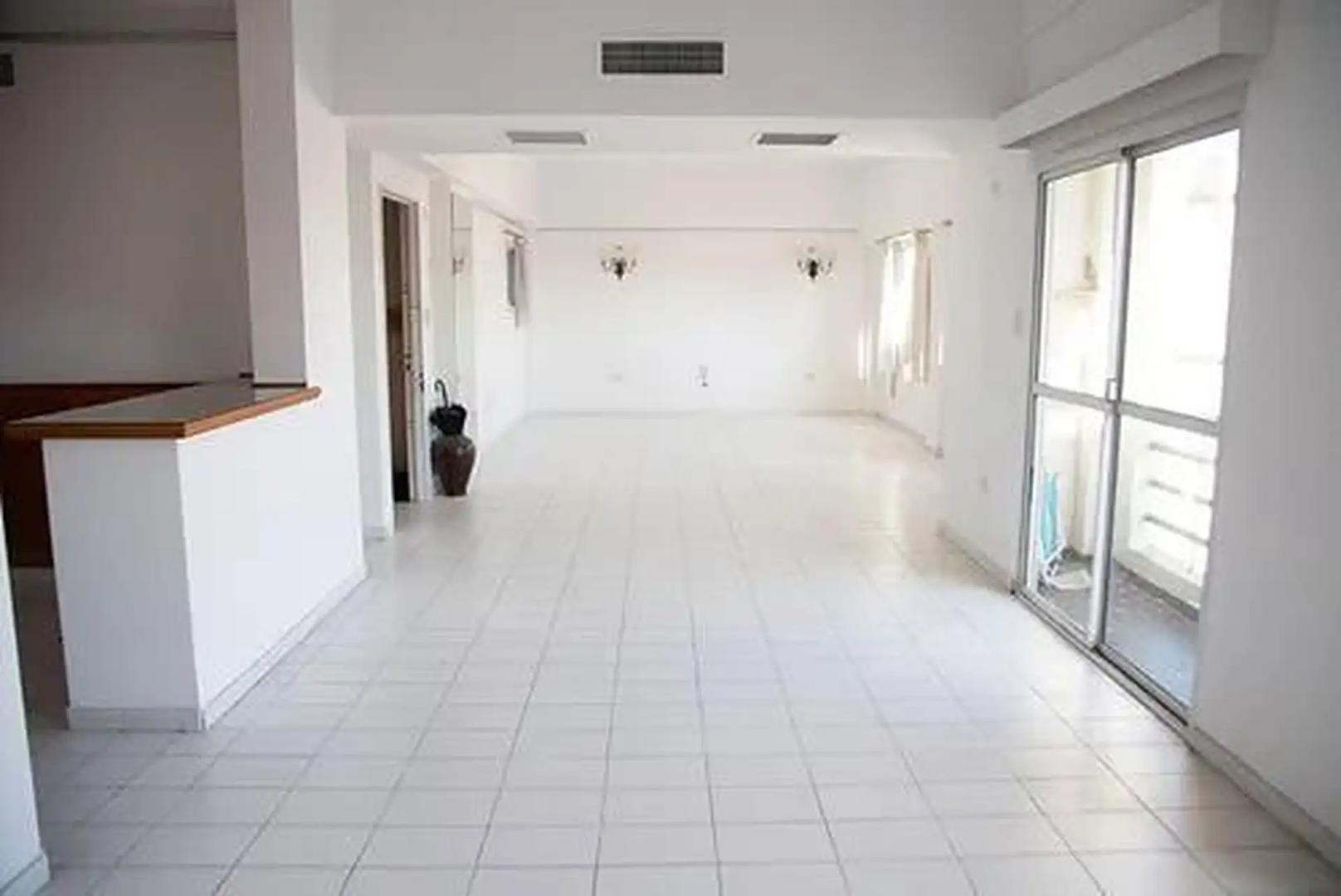 Departamento en La Plata