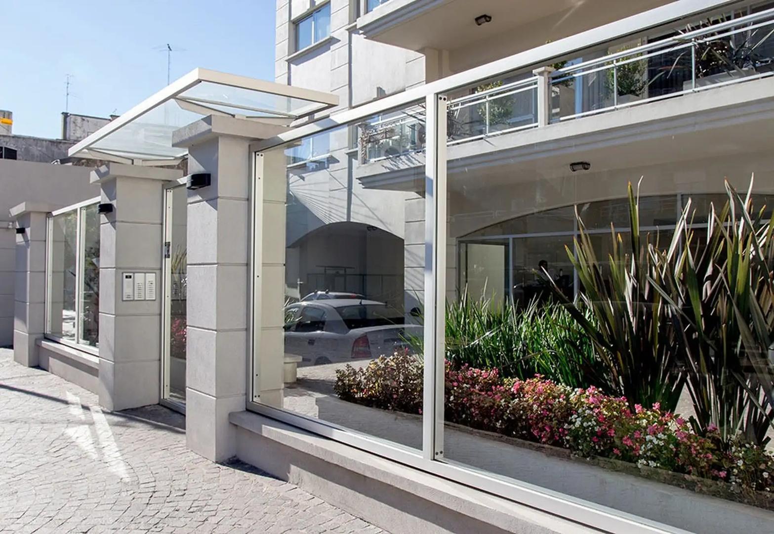 Quilmes Centro - Dpto Con Vista Al Rio En Exclusivo Edificio