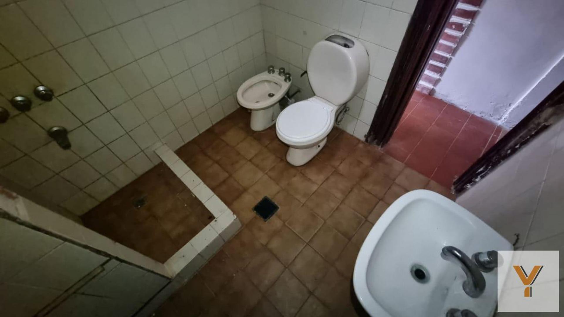 81 e/ 121 y 122