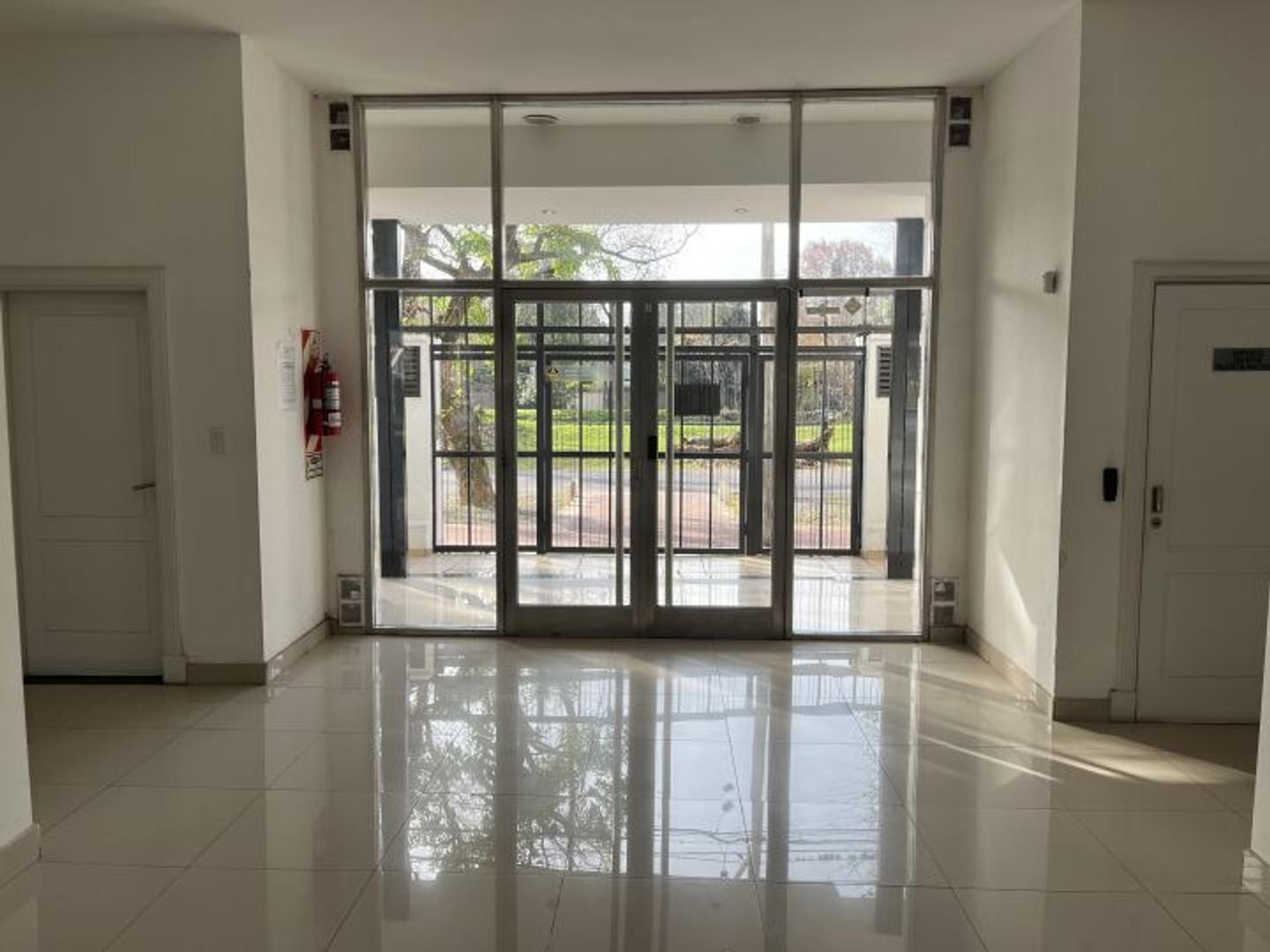 Departamento en Venta en Fisherton, USD 190.000
