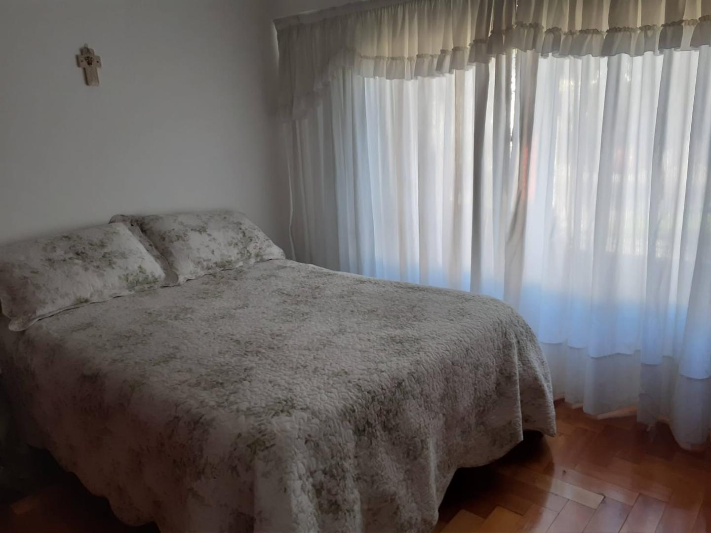 chalet 4 ambientes venta villa luzuriaga