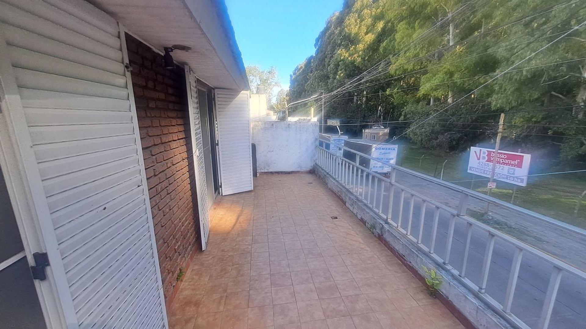 Departamento 3 ambientes con 1 baño