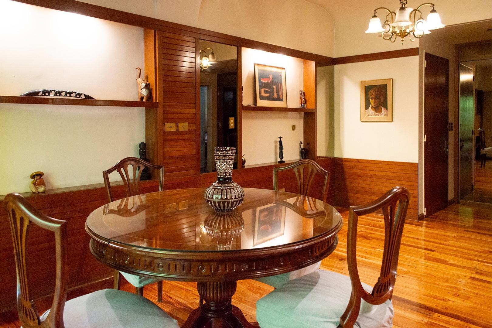 Departamento 4 ambientes con 3 baños