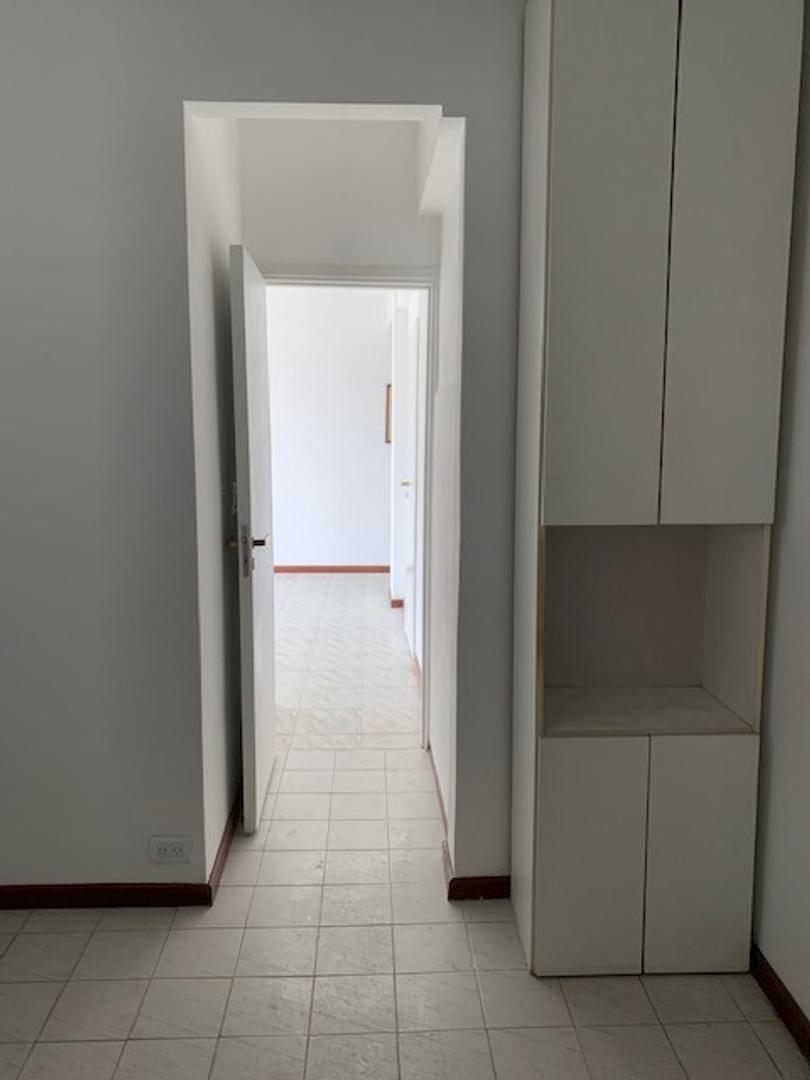 Departamento en Alquiler en Balvanera, $ 450.000