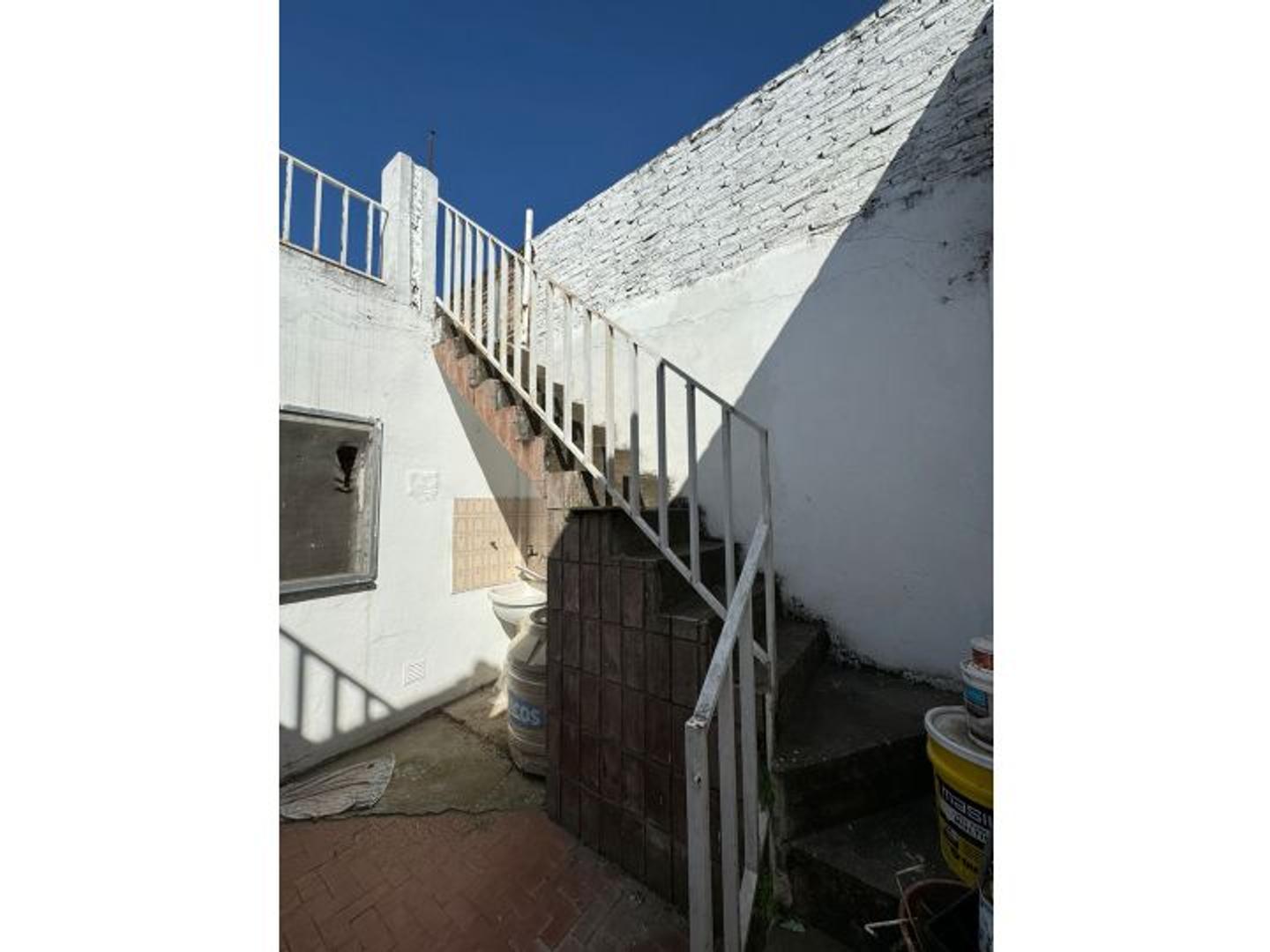 benito perez galdos , Piso 1