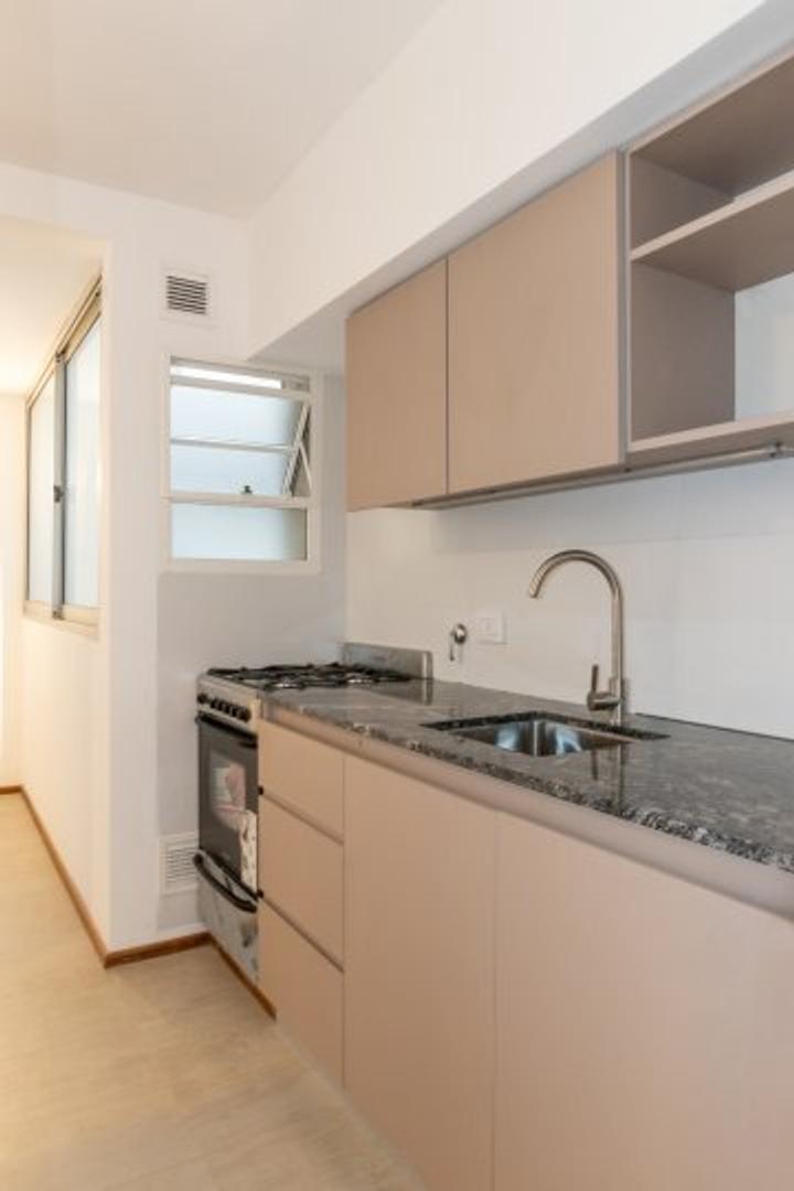 ENTRE RIOS 318 , Piso 7