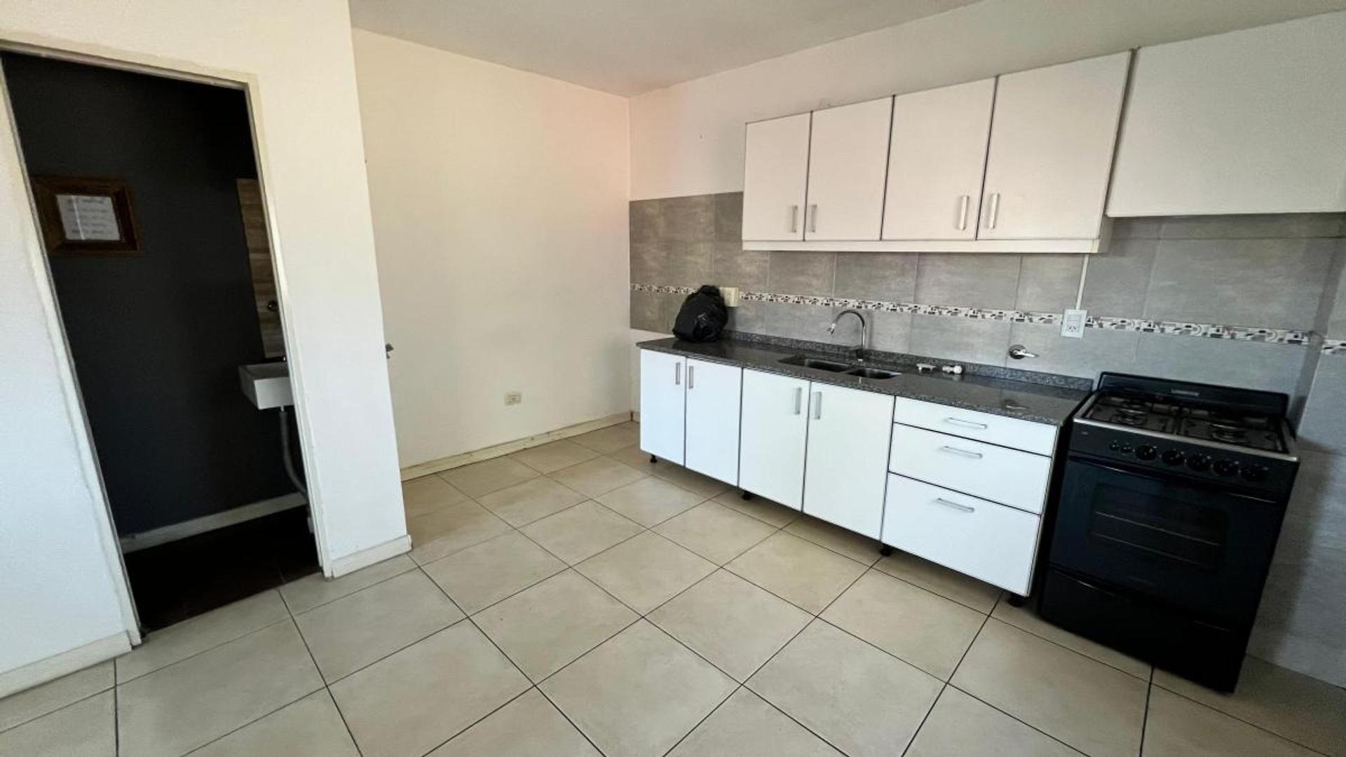 Casa en Venta en Villa Ballester, USD 109.000