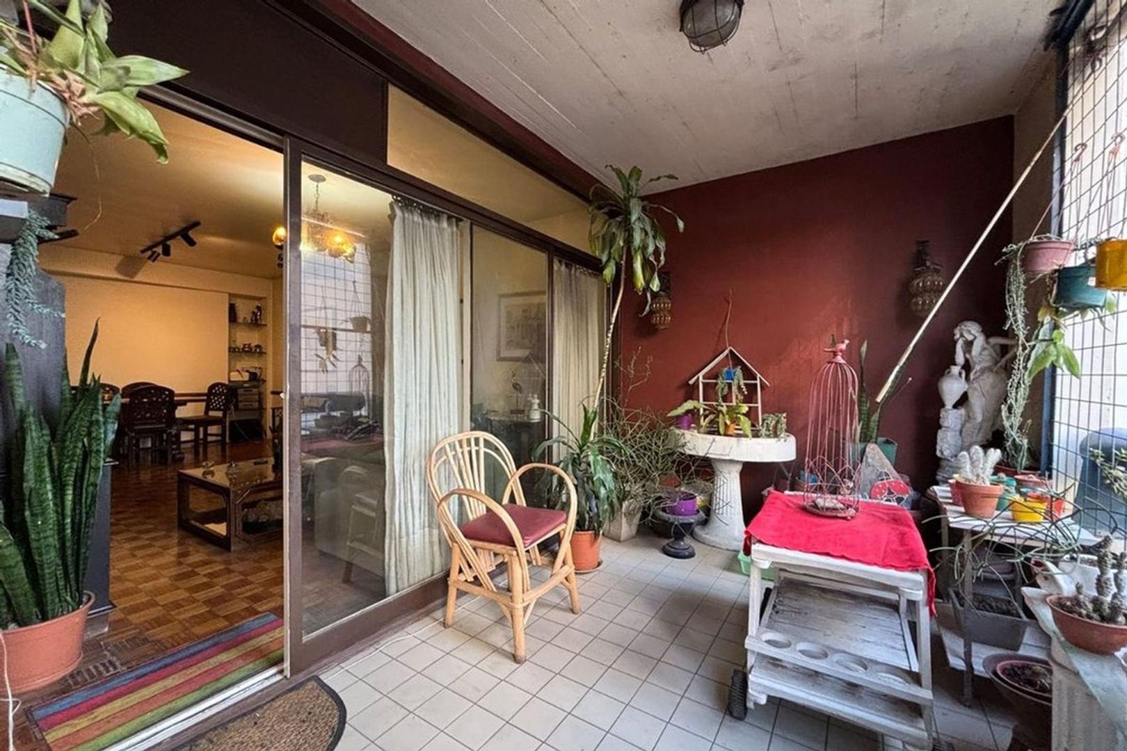 Departamento en Venta con 1 cocheras