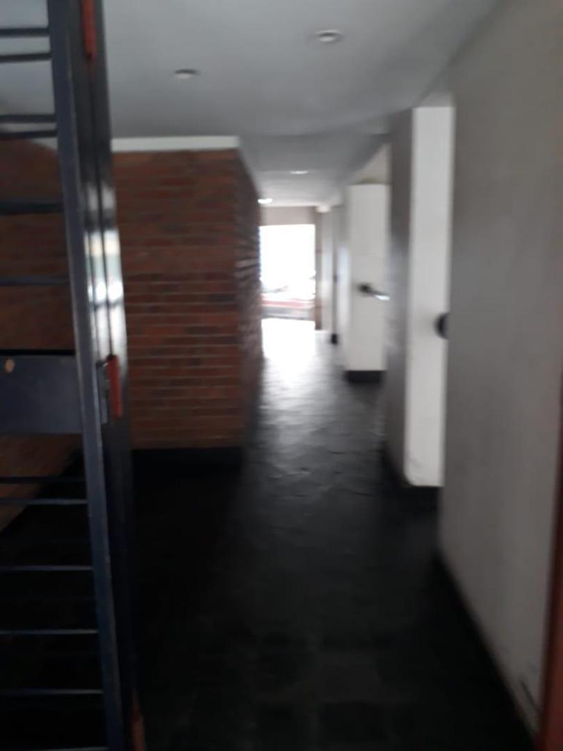 Av. Rivadavia 18451 Moron , Piso PB