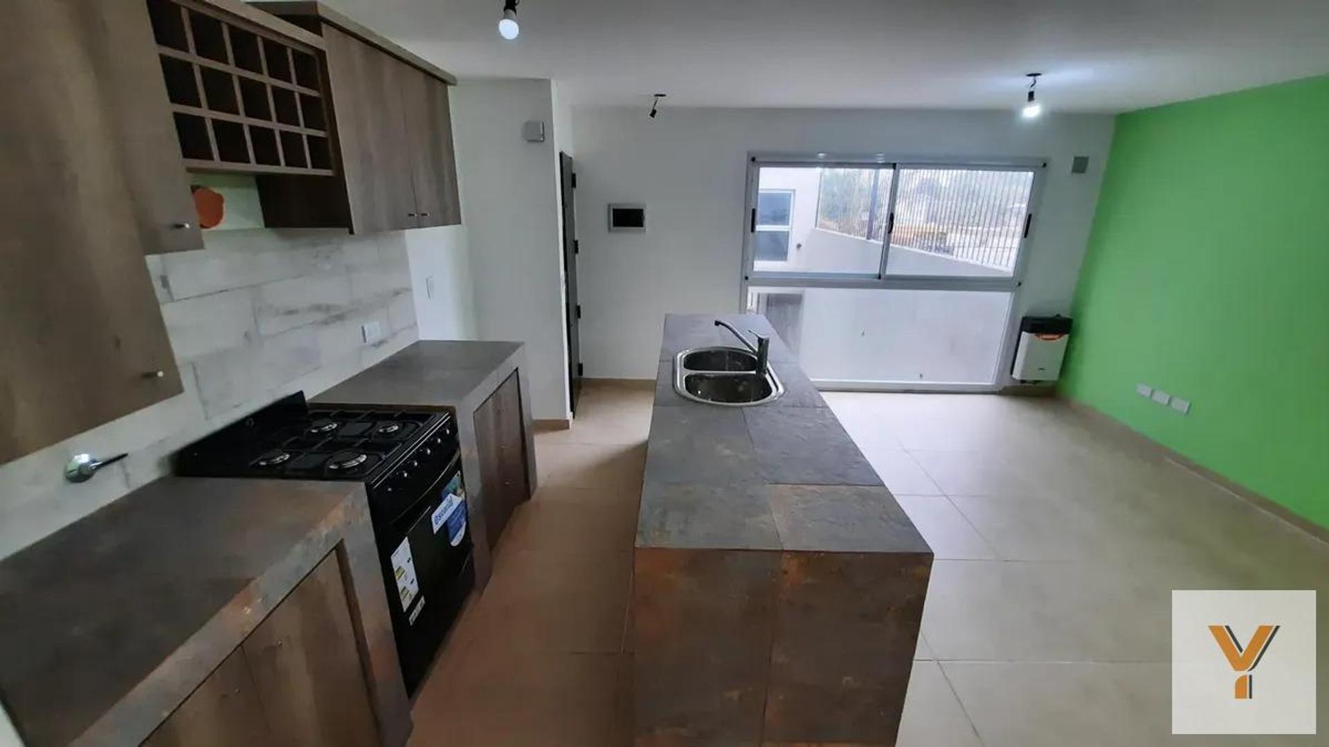 Departamento 3 ambientes con 1 baño