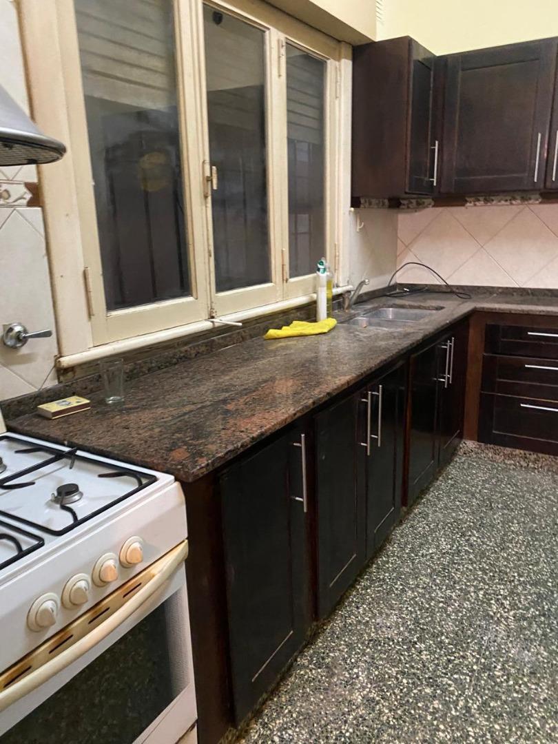 Casa 2 ambientes con 1 baño