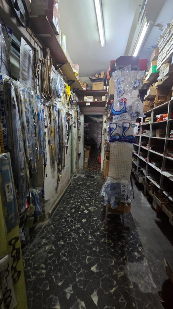 Local en Alquiler en Lomas De Zamora, $ 750.000