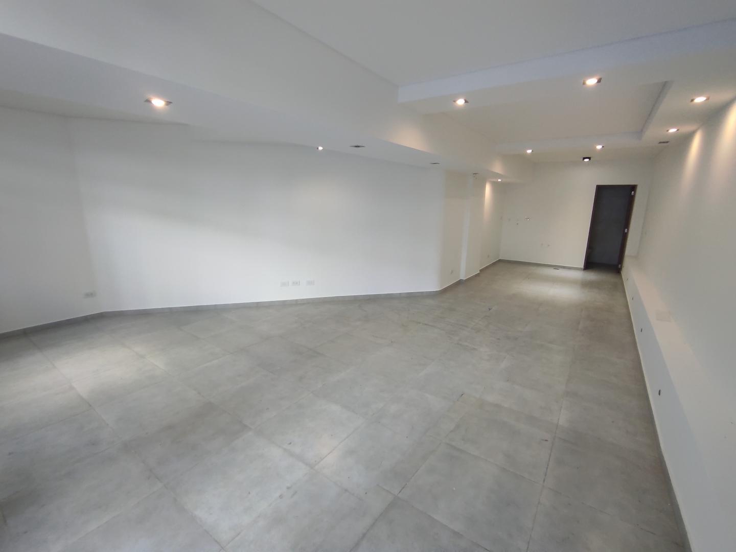 Local en Venta en Centro, USD 160.000