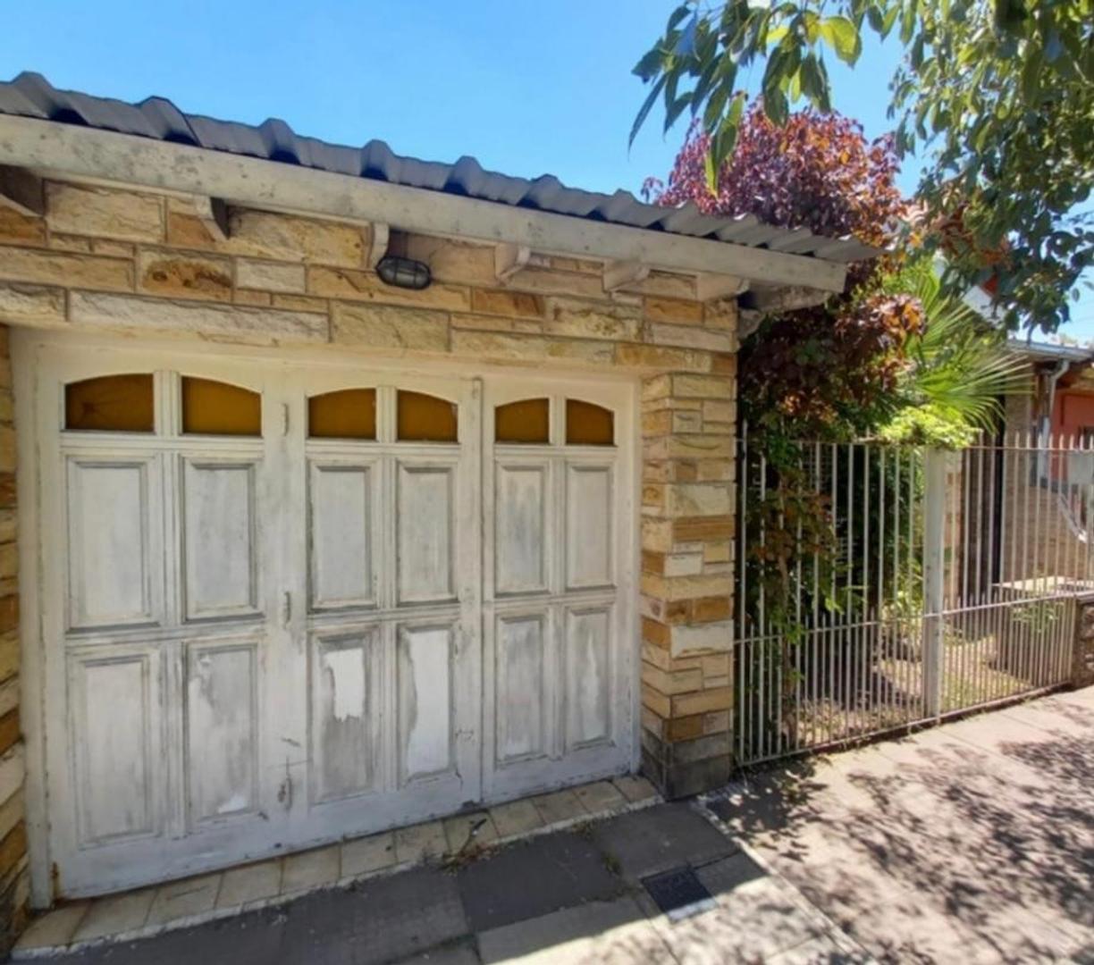 Consejal Defillipi 900