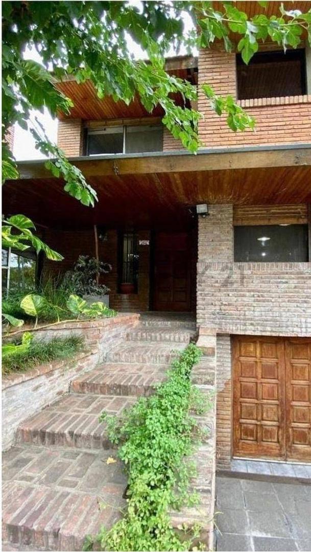 JUAN B. GERMANO 2000, Piso 0