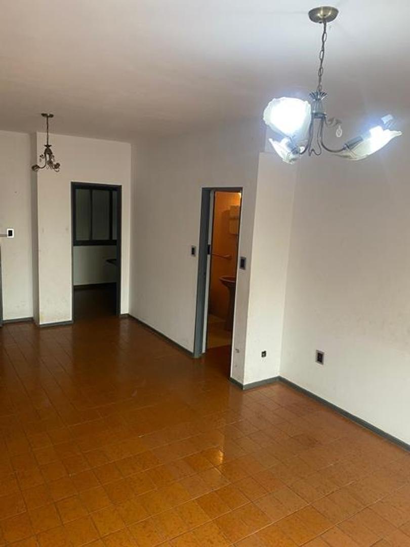 Hermoso y amplio departamento en venta 4 ambientes, Pilar 