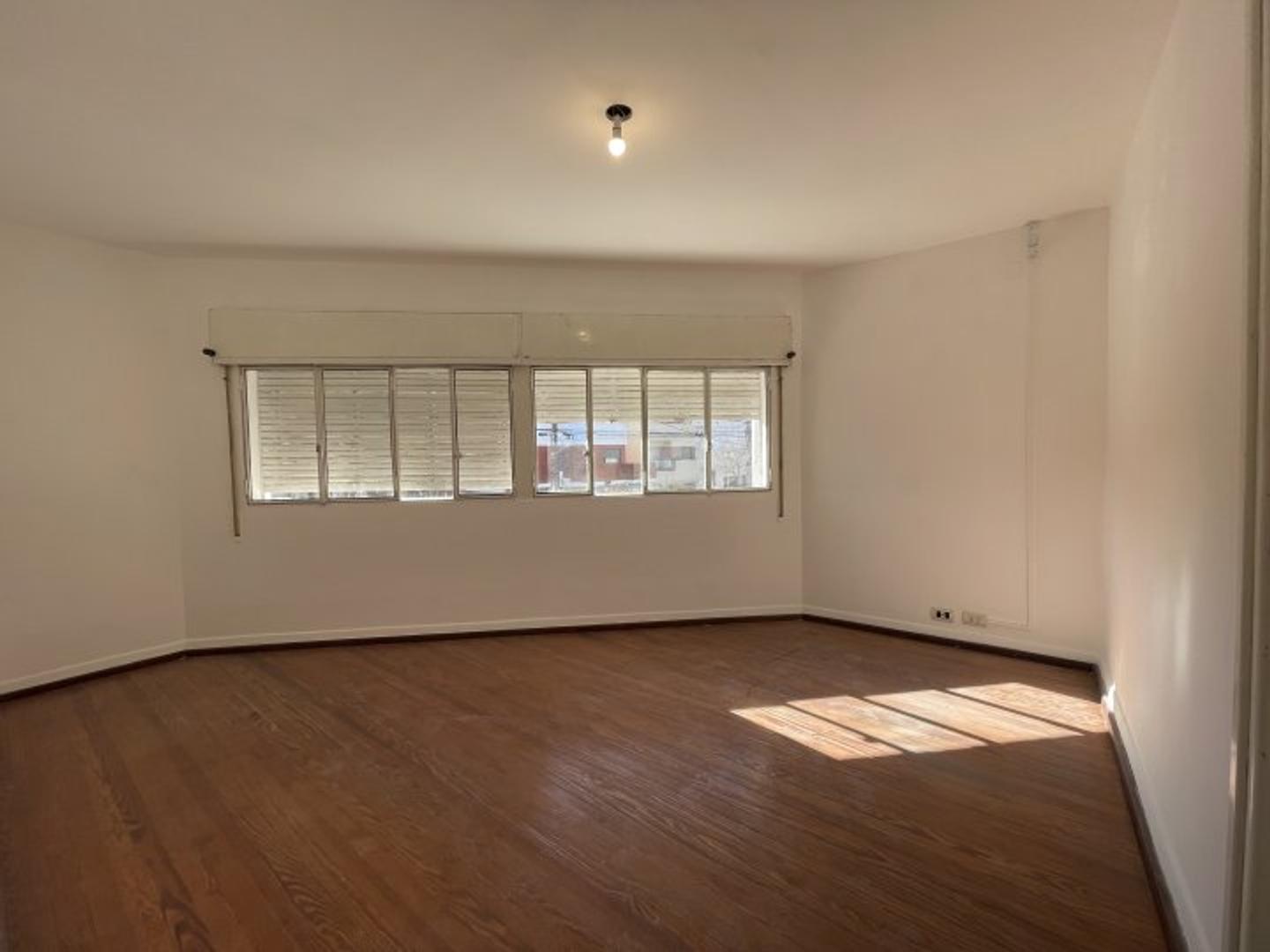 Local en Alquiler en Abasto, $ 1.500.000