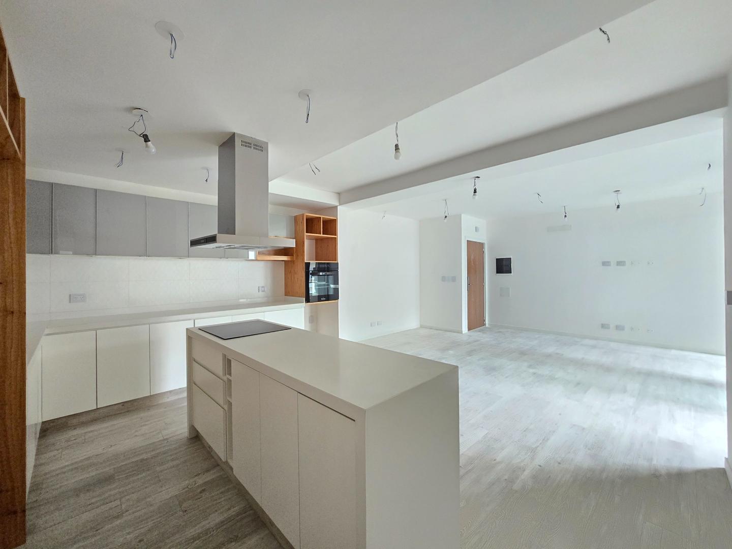 Departamento 3 ambientes con 2 baños