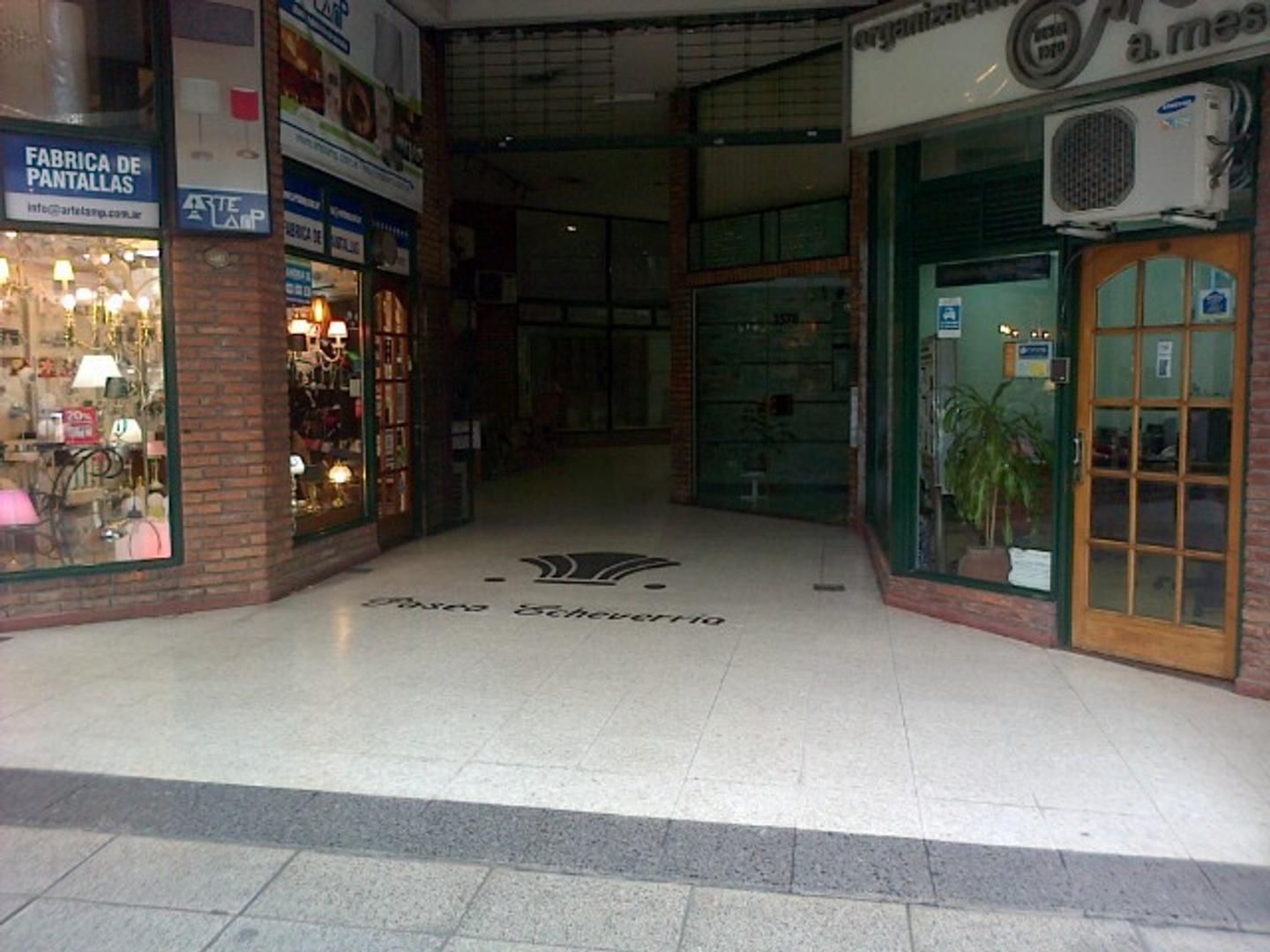 LOCAL EN GALERIA PASEO ECHEVERRIA - 14,50m