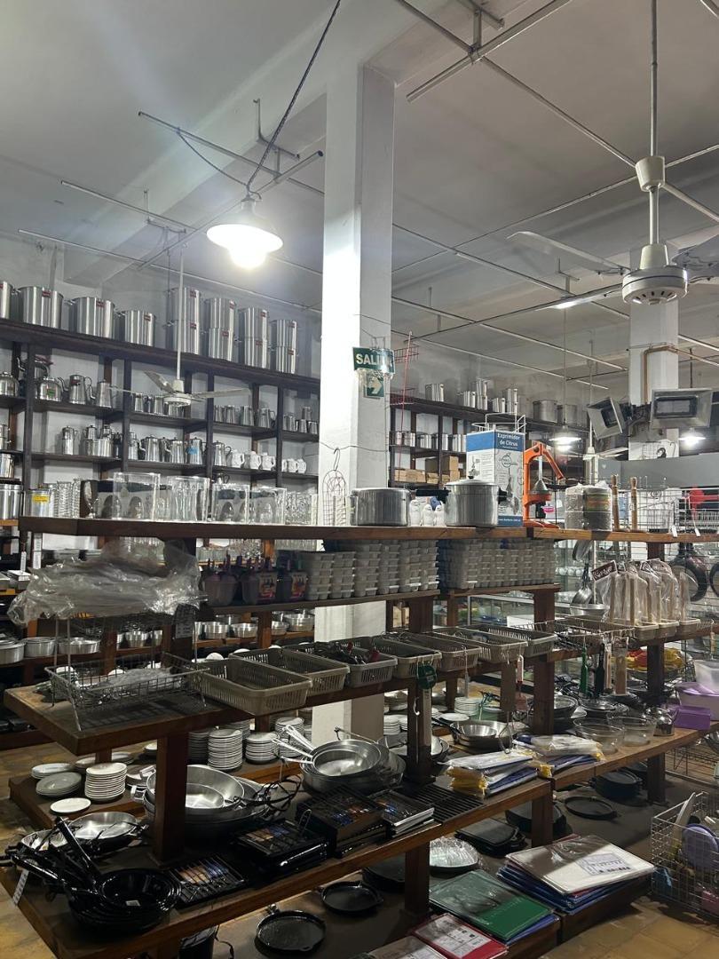 Local en Venta 89 años