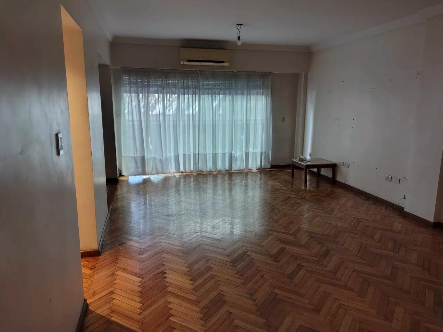 Venta Departamento 4 Ambientes Con Cochera Belgrano
