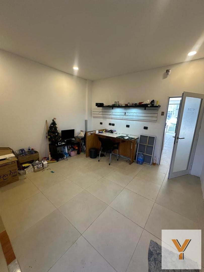 Local en Venta en La Lucila del Mar, USD 58.000