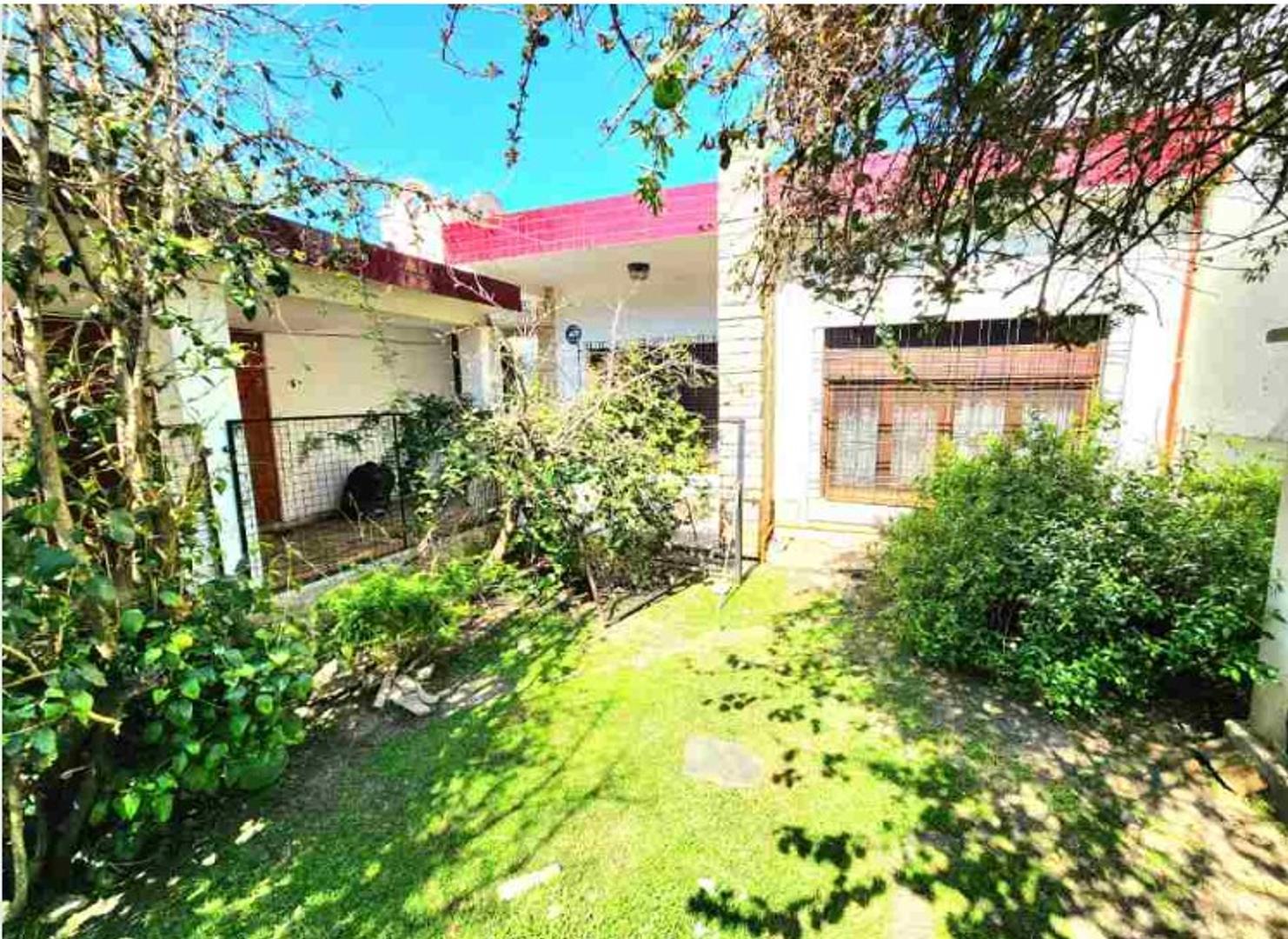 Venta de casa 4 ambienten en Ituziango Norte