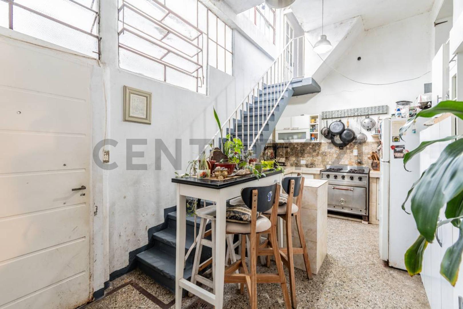 VENTA PH 4 AMBIENTES CON TERRAZA, PARRILLA Y UNIDAD COMPLEMENTARIA EN VILLA URQUIZA