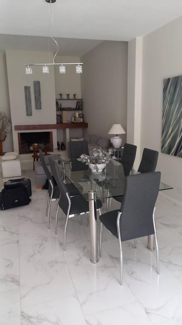 PH Casa en Avda.29  (26y28)