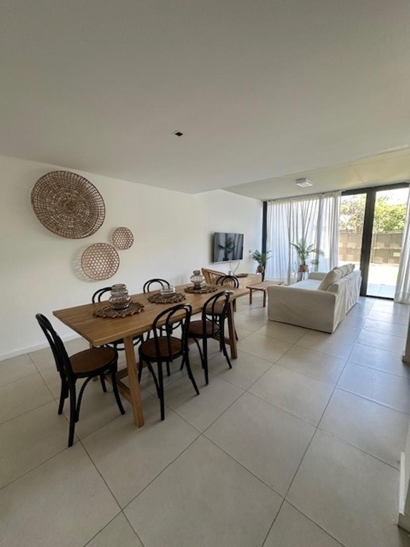 Intendente Becco 2200