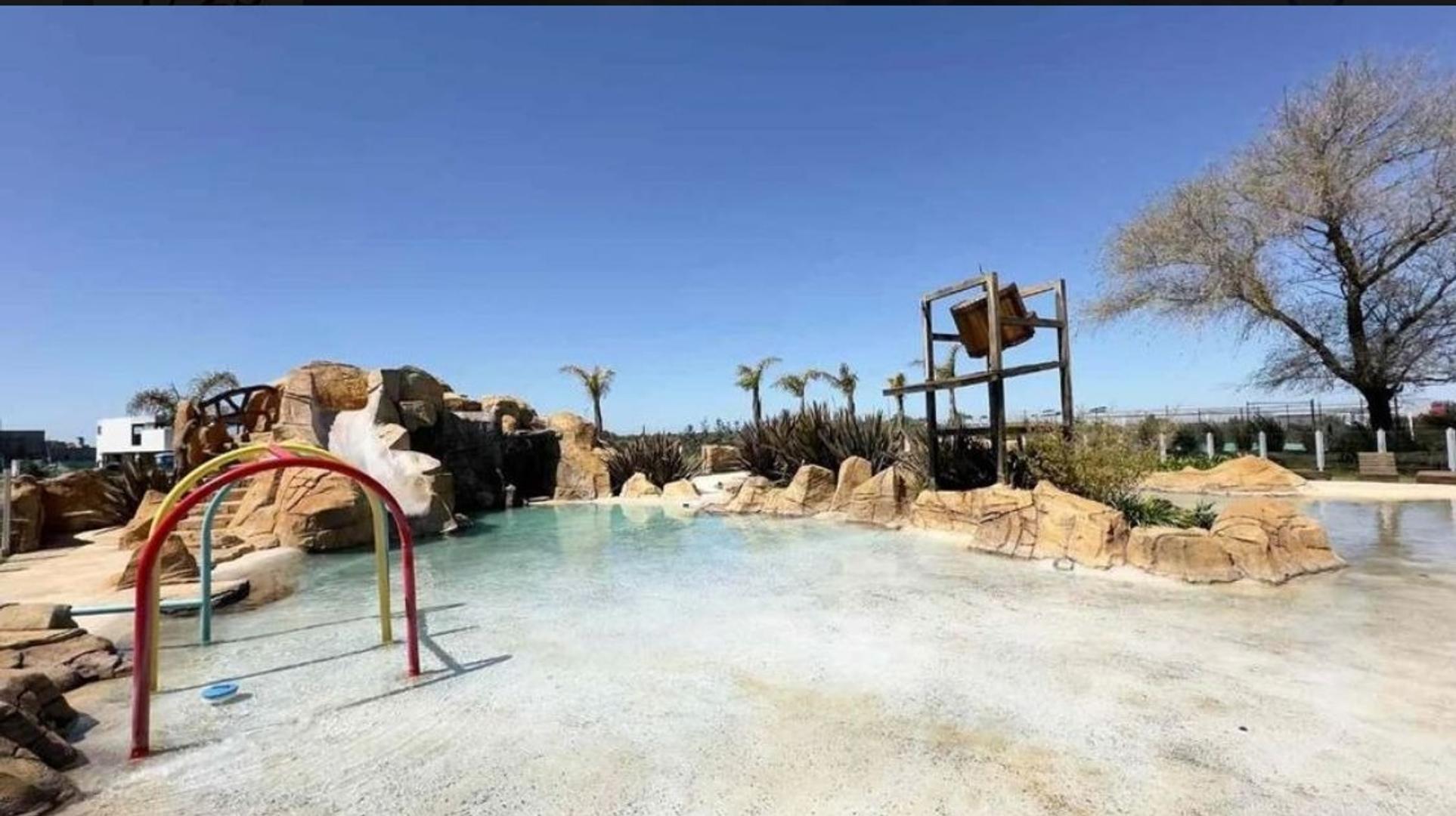 Terreno en Venta de 654,0 m2