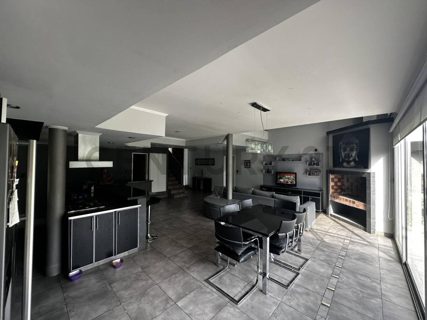 Casa en Venta en Francisco Alvarez, USD 289.900