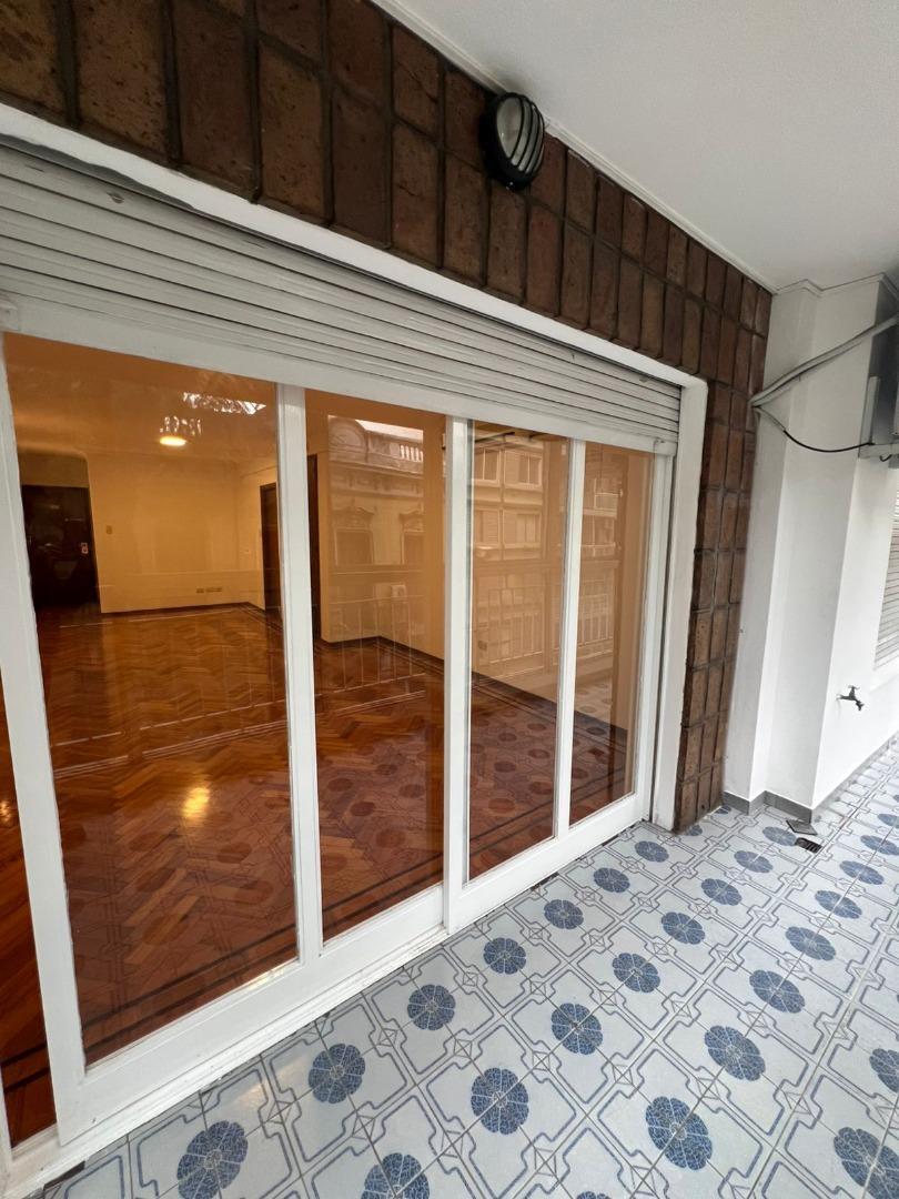 Departamento 4 ambientes con 3 baños