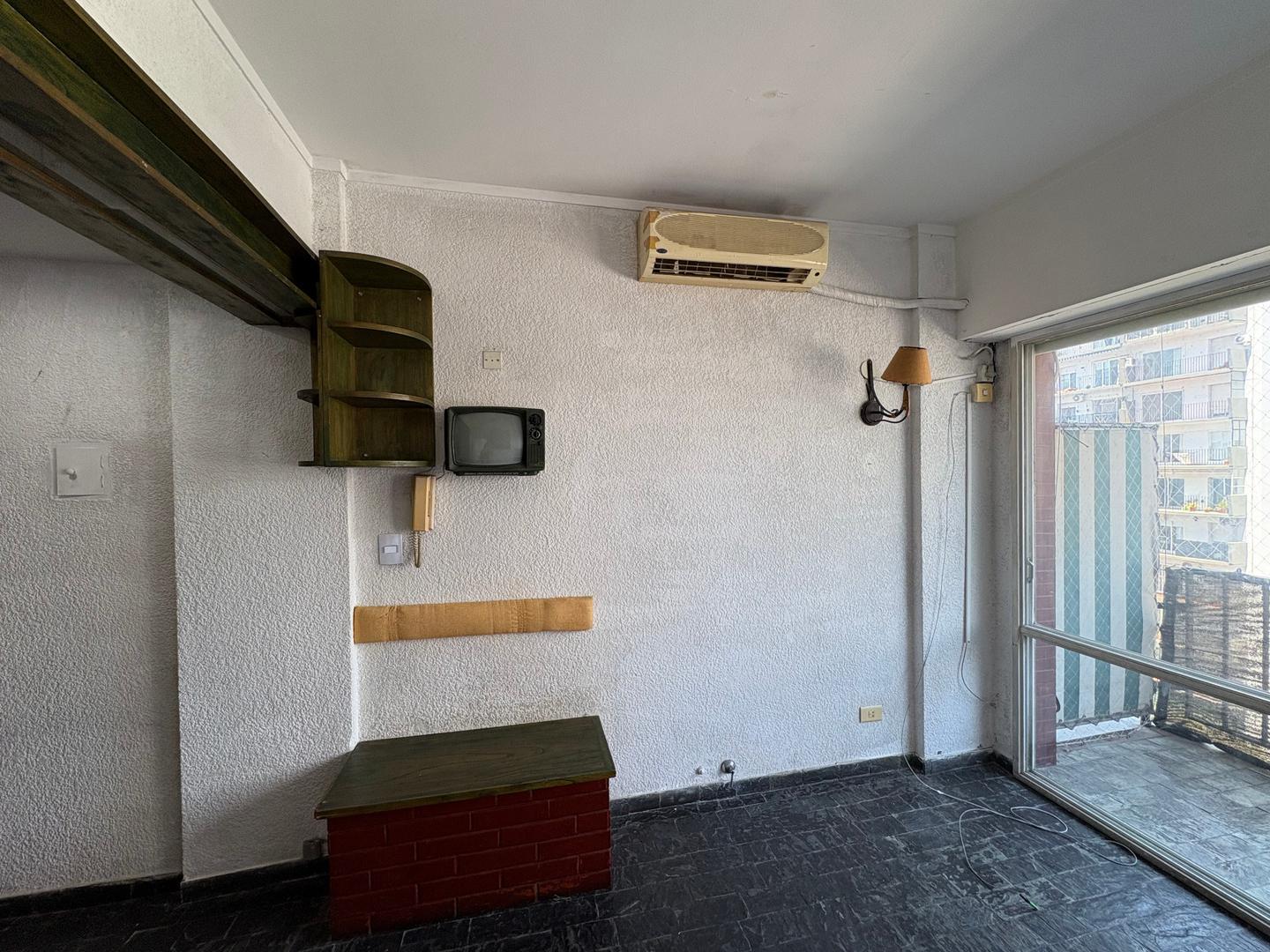 Departamento en Venta en Olivos, USD 77.000