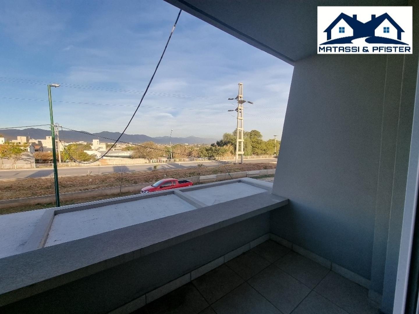 Casa en Alquiler en Barrio Grand Bourg, USD 1.000