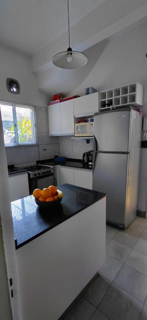 Vendo casa con Local comercial