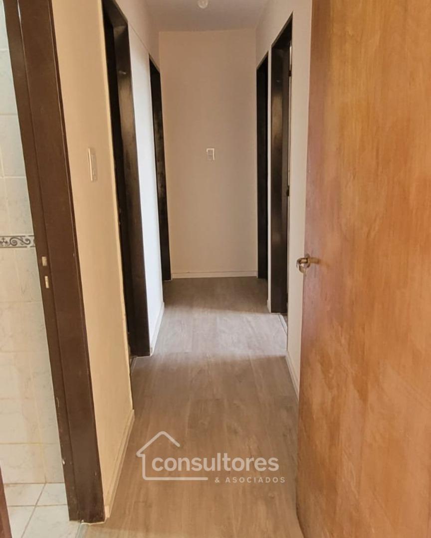 Departamento 4 ambientes con 2 baños
