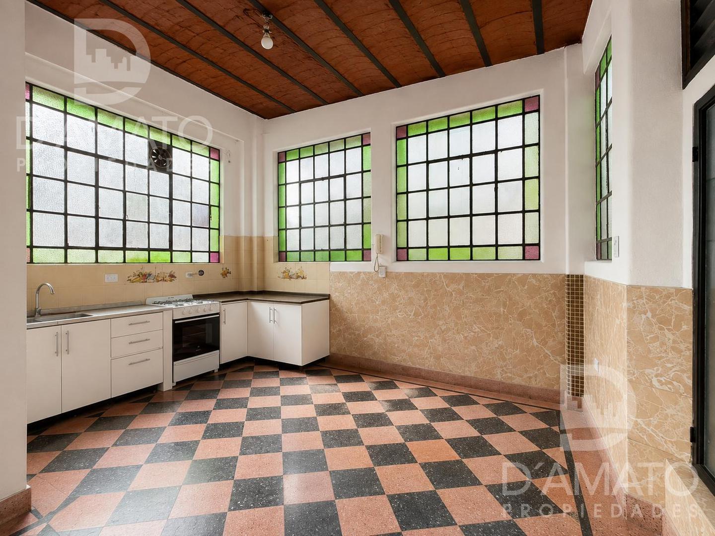 Depto Tipo Casa en Alquiler de 2 dormitorios