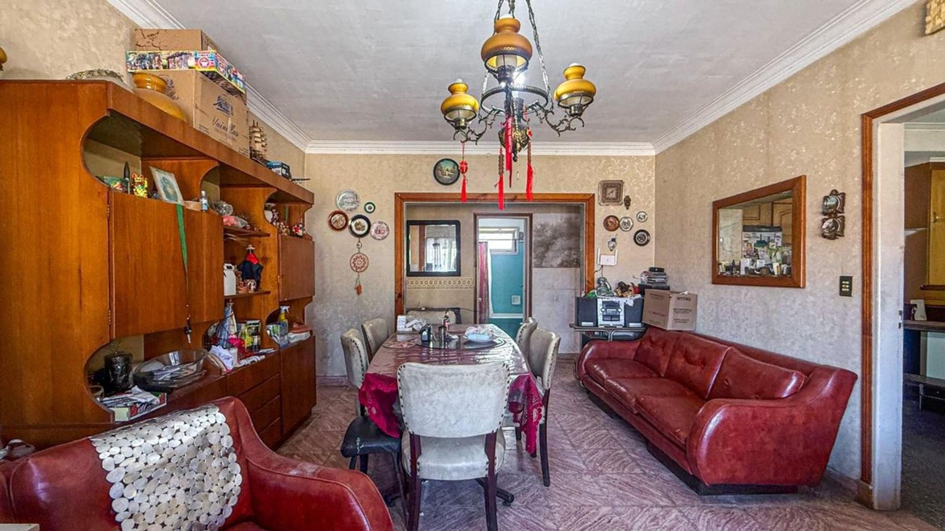 Casa 3 ambientes con 1 baño