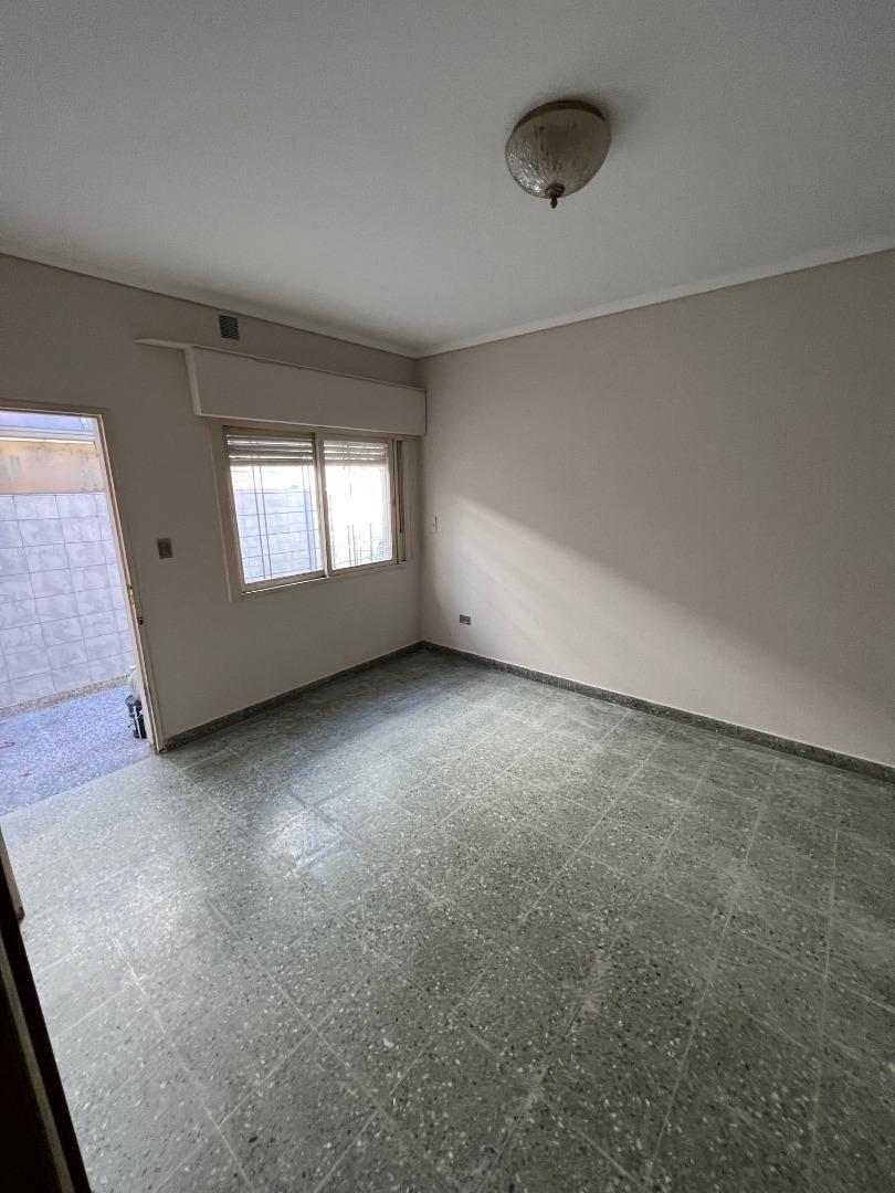 Martin Rodriguez 95 , Piso pb