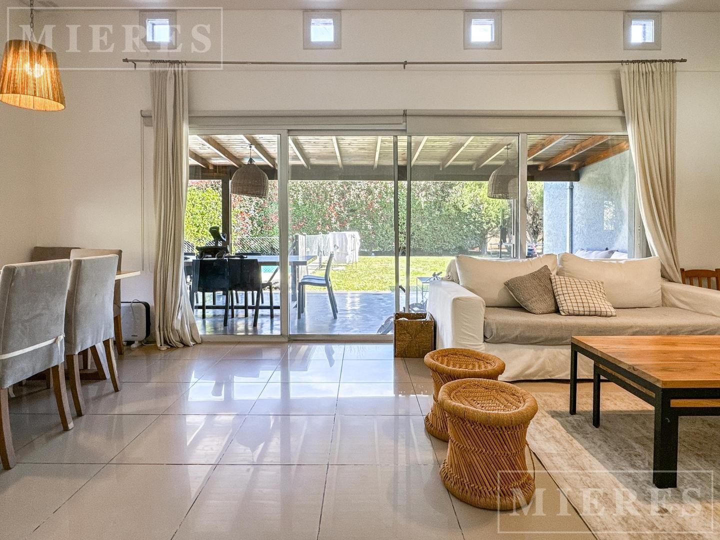 Casa en Venta de 3 dormitorios