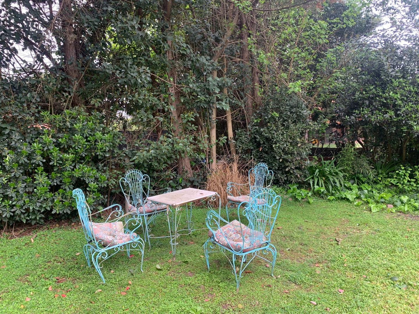 Casa en Alquiler de 4 dormitorios