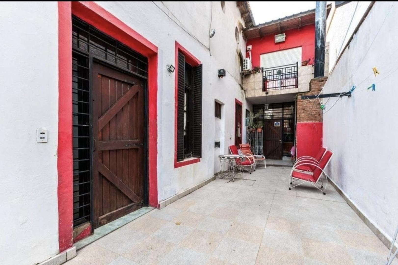 Buenos Aires 3000, casa 3 o posibilidad 4 dormitorios.