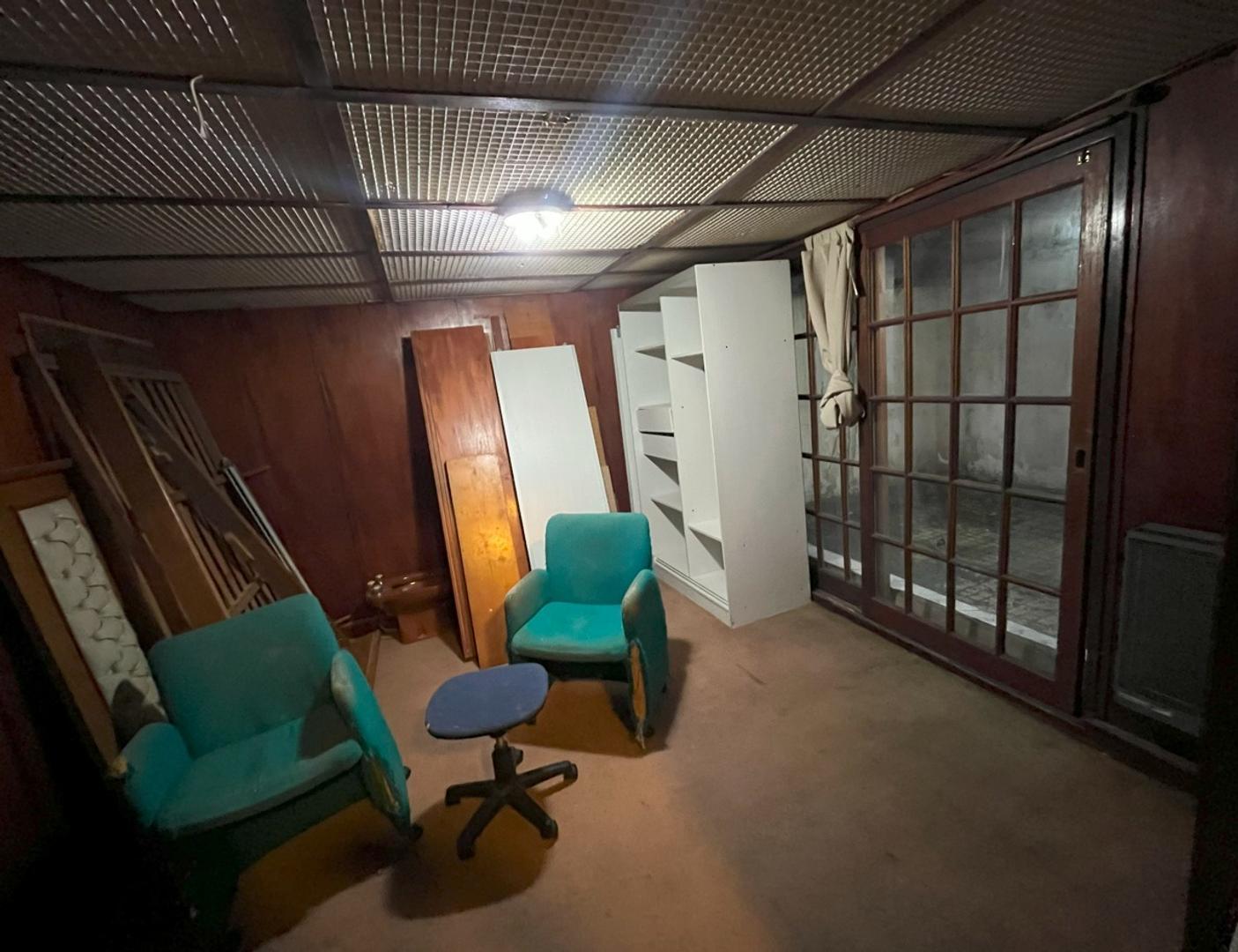 AMPLIO DEPARTAMENTO CON PATIO DE 64m2