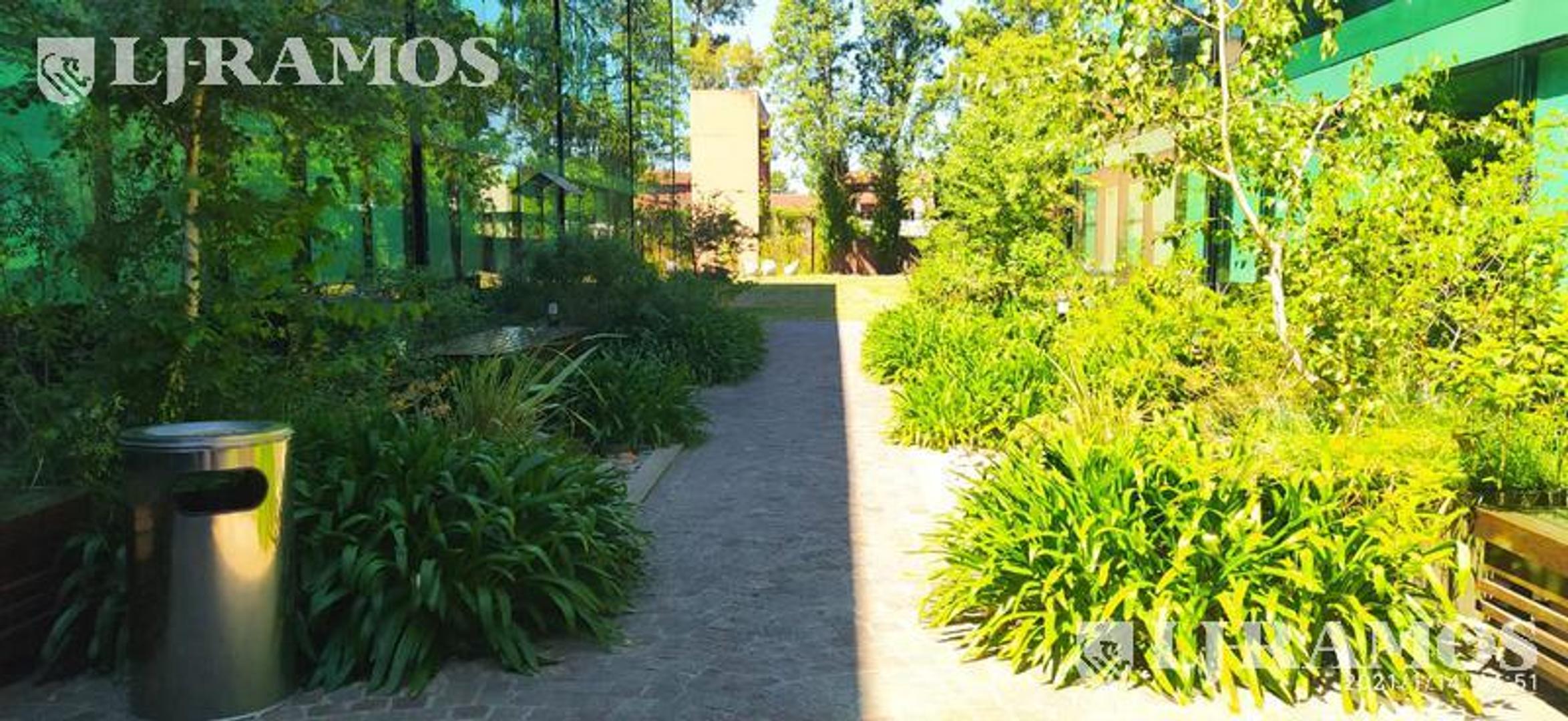 Oficina en Alquiler 20 años