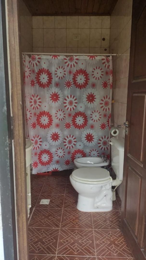 SE VENDE: COLONIA BENITEZ, CASA DE 2 DORMITORIOS