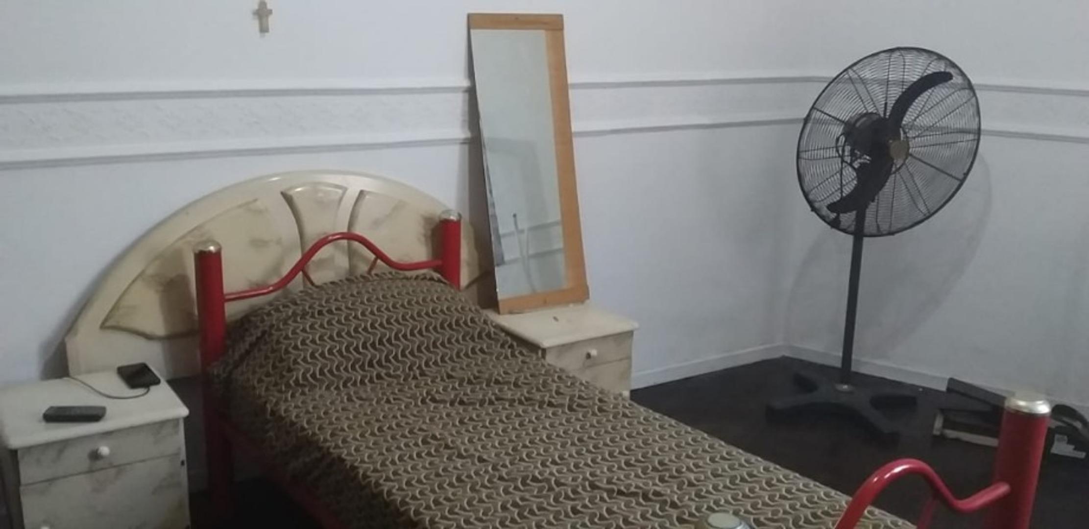 Depto Tipo Casa en Venta en Ramos Mejia Sur, USD 65.000