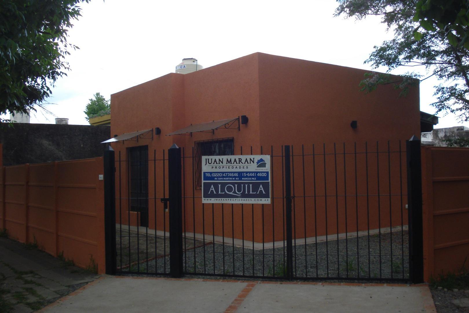 Casa en alquiler en Marcos Paz